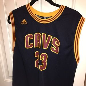 Cavs jersey youth XL